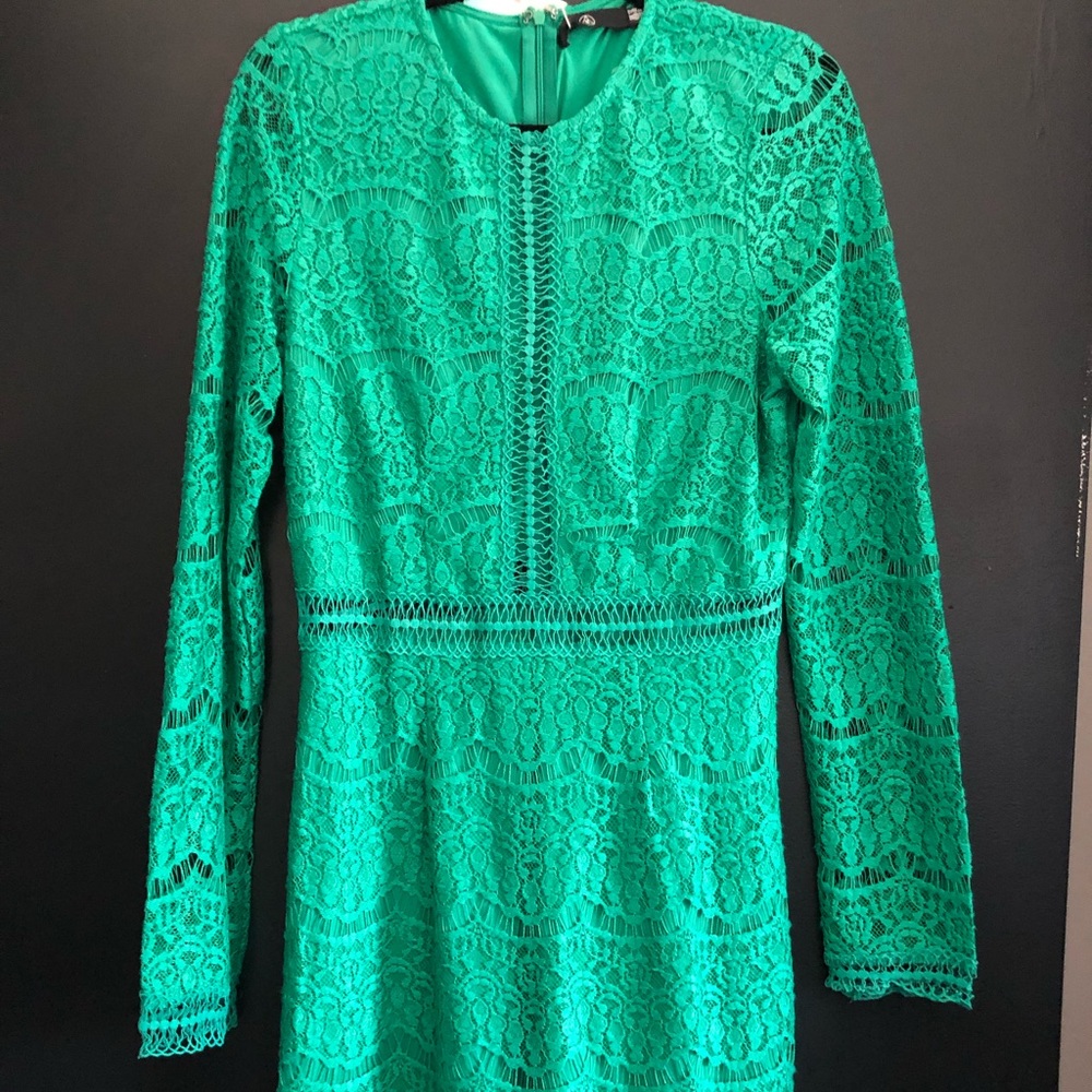 Missguided green bodycon lace dress